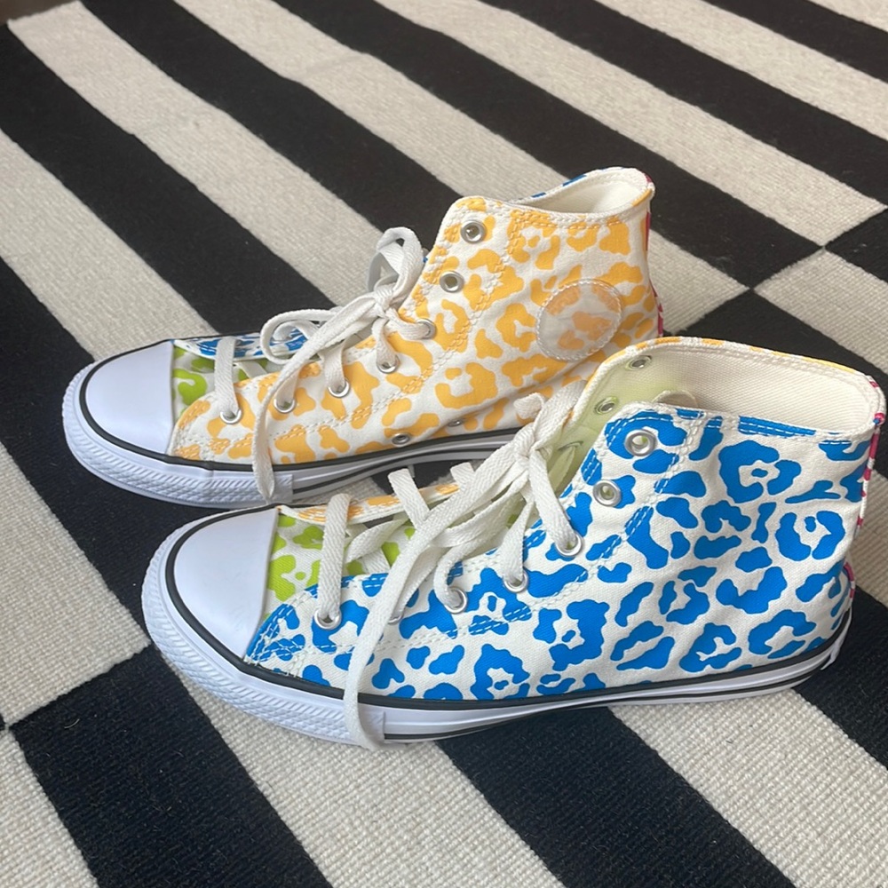 Leopard print Converse Chuck Taylor’s